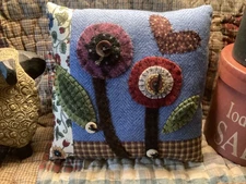 Primitive Wool Felt Penny Rug Flowers & Heart Bowl Filler Folkart Pillow Tuck