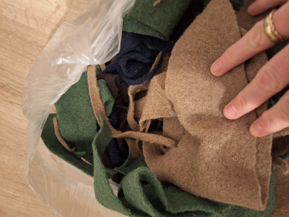 Reste Paket Walk Stoffe Walkoden Wollwalk 100% Wolle Stoff Stoffreste Nähen Diy - Bild 3 von 3