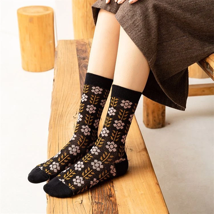 Calcetines Flor Otoño Invierno - Estilo Japonés Retro Color Calcetín Crew Calzado Floral Foto 4 de 4