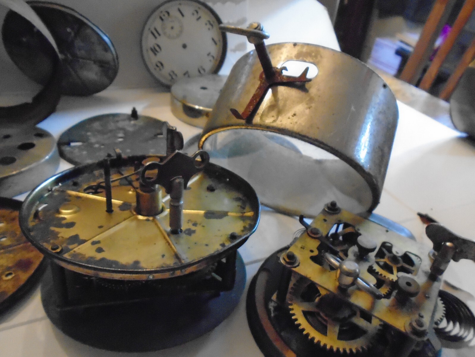 INGRAHAM  ALARM CLOCKS LOT  -  PARTS OR REPAIR    ----- GRP 5