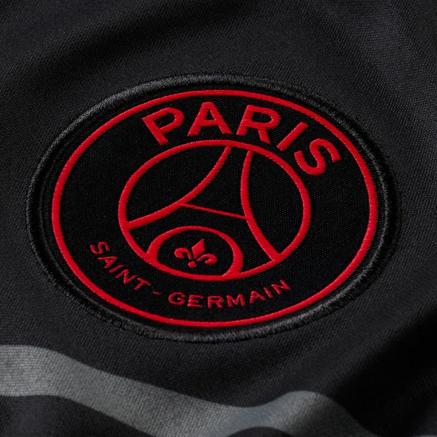 paris saint germain 2021 22 stadium third