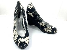 Nine West Wedge heels Women 10M Yamaris Shoes Black White Floral Slip On Bamboo