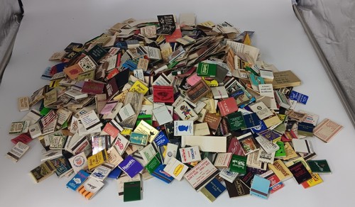 VINTAGE MATCHBOOK  1000 + BOOKS ADVERTISING LOCAL & TRAVELING  COLLECTIBLE BULK