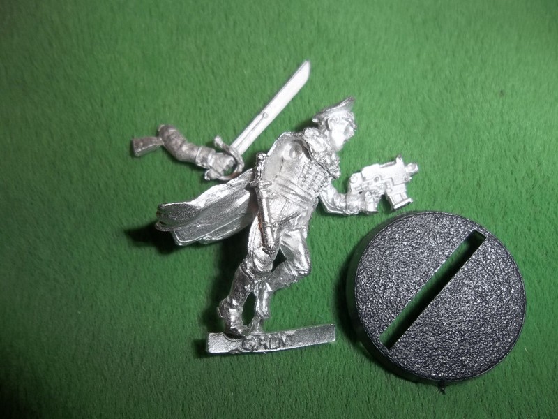 WARHAMMER40K   IMPERIAL GUARD   TANITH FIRST COMMISSAR GAUNT