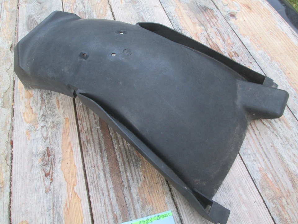 RARO OEM Honda 1983 CB1000C CUSTOM guardabarros trasero B, 80105-MG1-000 BUEN ESTADO Foto 2 de 4