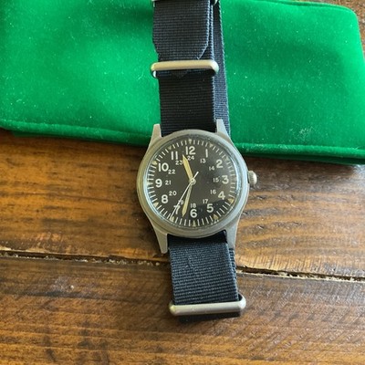 Hamilton GG-W-113 ミリタリー腕時計 s-l400.jpg