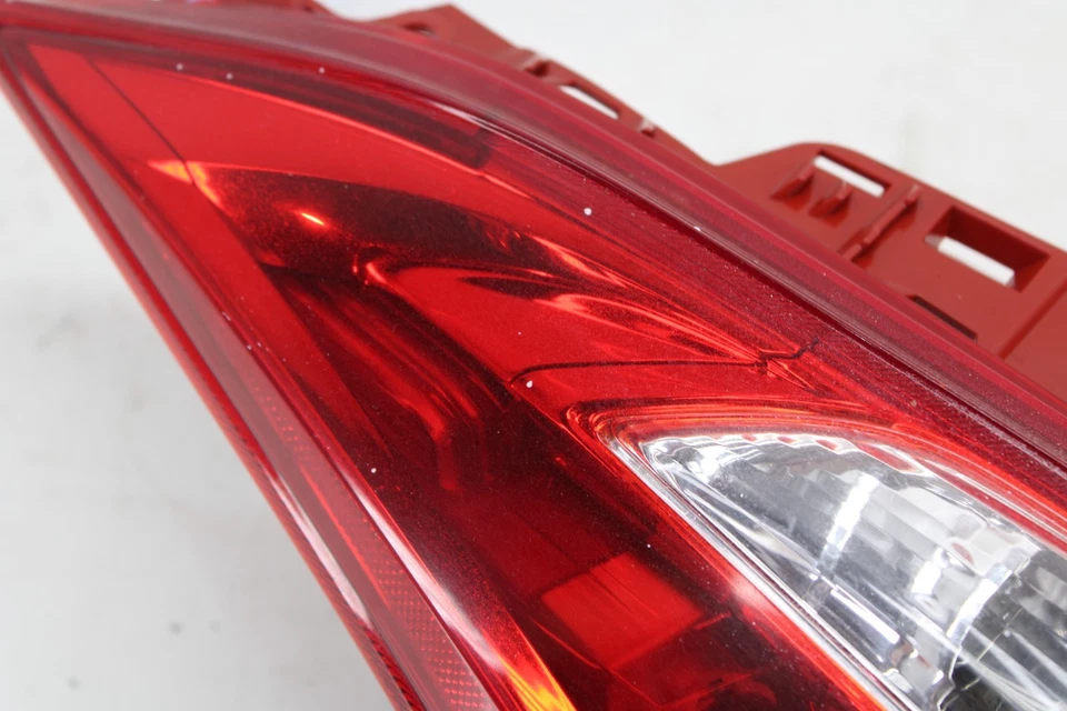 Левый задний фонарь 2009–2017 Nissan 370z от оригинального производителя NK35 - Изображение 3 из 4