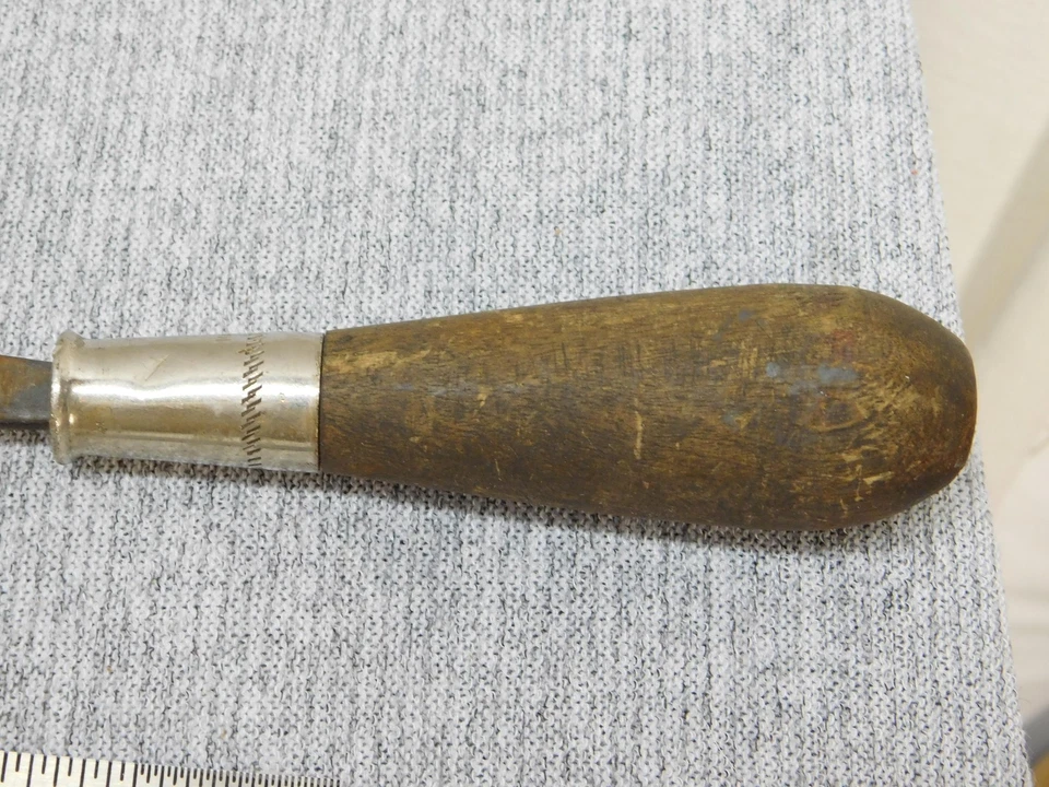 老式 Mill Bastard 平锉木柄单切金属加工手工工具 — 第 3/4 张图片