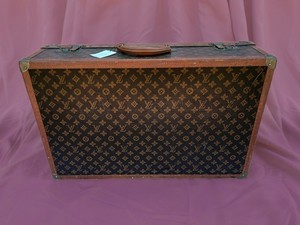 Splendid Vintage Louis Vuitton Alzer 60 Monogram Trunk