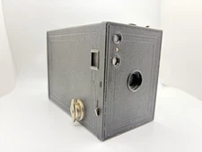 Kodak Brownie 2F – Uses 120 Film – Excellent Condition – Clean & Complete