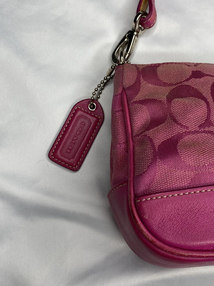 Small hot online pink coach purse
