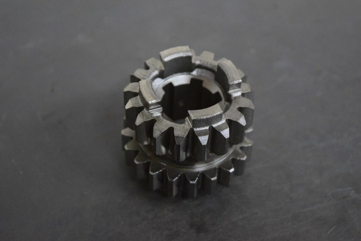 SUZUKI GSF600S BANDIT GSX750 GSX600 KATANA TRANSMISSION 3RD / 4TH