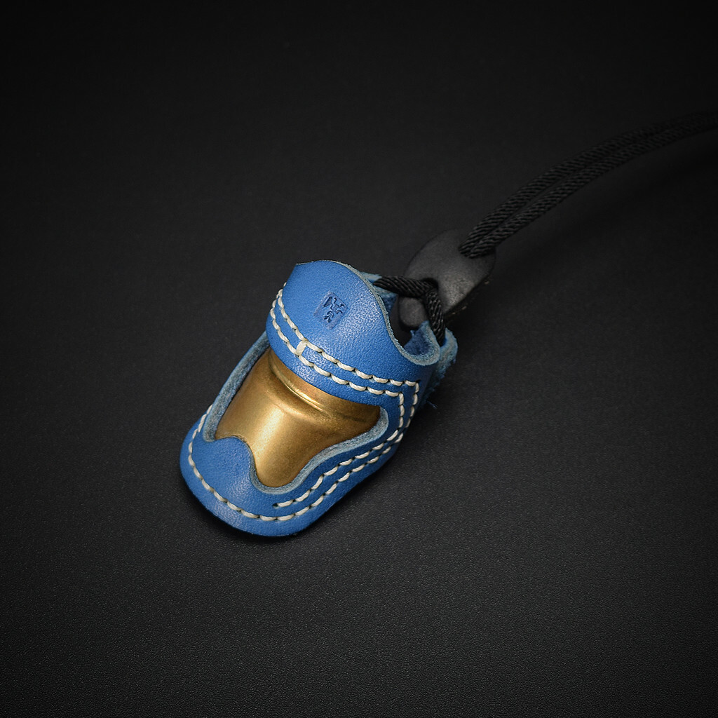 Archery Thumb Ring Soft Leather Finger Guard Protector for Recurve Bow Blue