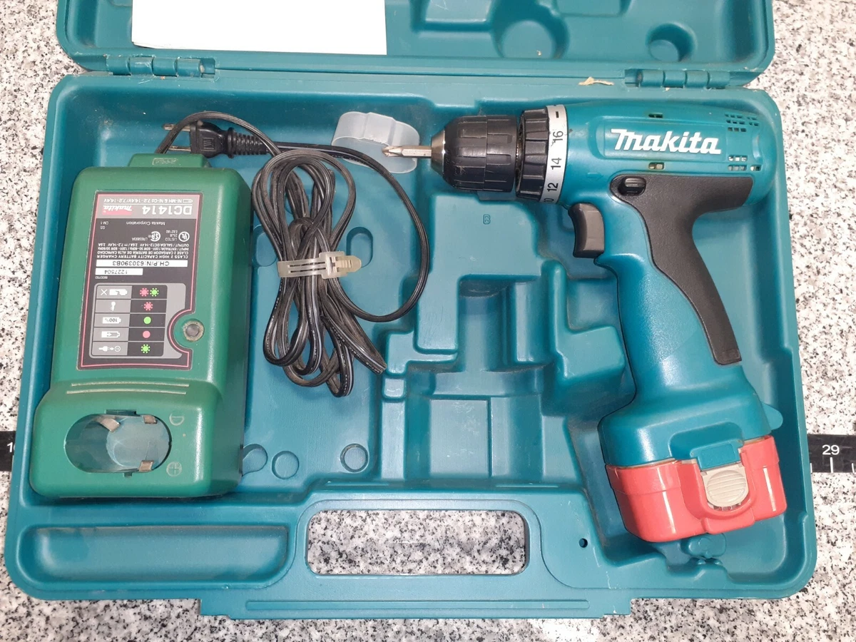 Image of Makita 6260D cordless drill/driver