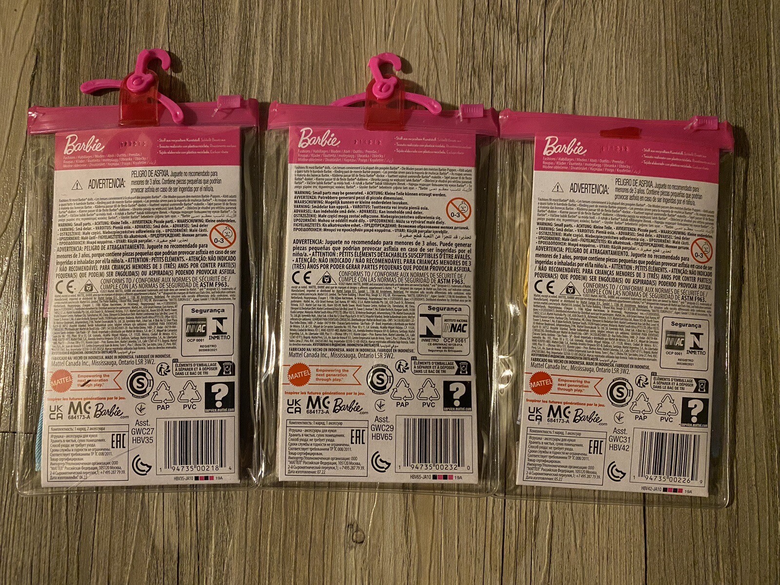 Barbie doll fashion packs lot of 3