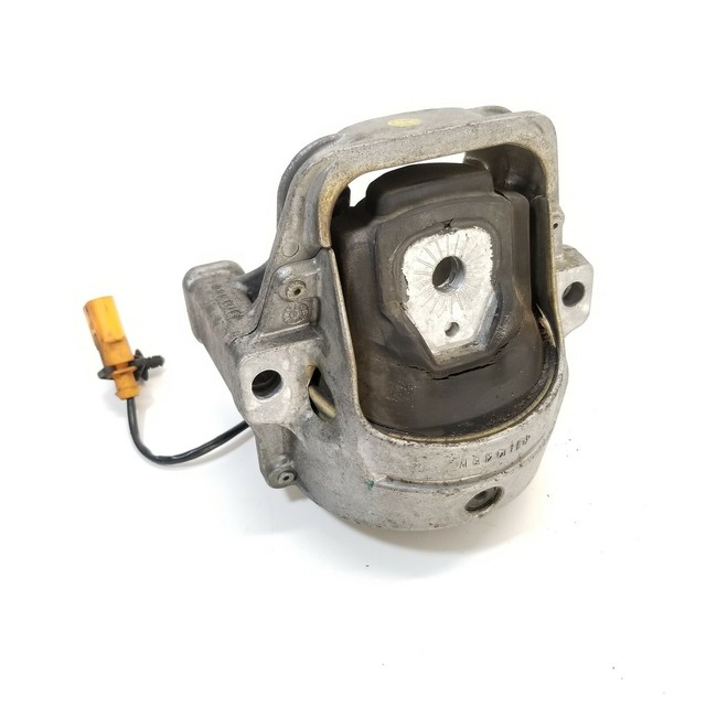 2011 09 10 11 12 AUDI S4 S5 B8 LEFT DRIVERS SIDE ENGINE MOTOR SUPPORT