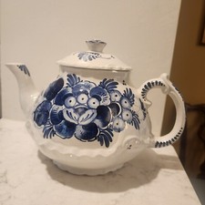 delft hand painted teapot