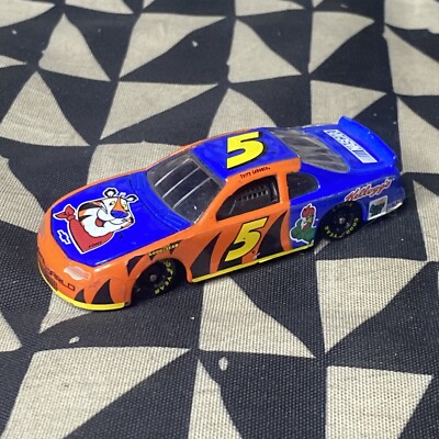 NASCAR Kellogg's ナスカー 1/18 モンテカルロ #5 未開封 s-l400.jpg