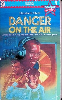 Starlight Adventures 4 - Danger on the Air - 1./1. Edition - B/A-/B - Bild 1 von 4