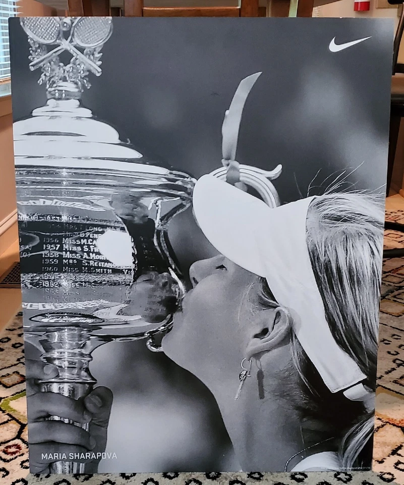 Maria Sharapova Jugadora de Tenis 24x30 PÓSTER DE TABLERO DE ESPUMA Abierto de Australia NIKE RARO Foto 2 de 4