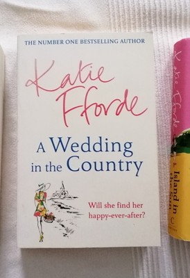 A Wedding in the Country von Katie Fforde (2022, Taschenbuch)