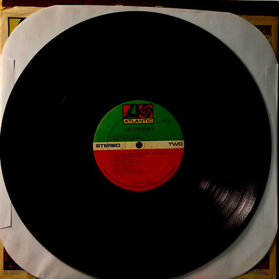 LED ZEPPELIN II LP 1969 Atlantic SD 8236 RL SS, with no Robert