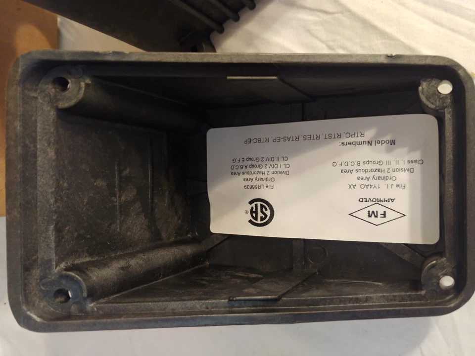 Chromalox 513105 Thermostat And Power Connection RTPC Power Connection Kit NEMA - Imagem 2 de 4