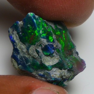 Glatter schwarzer Opal grob 14,20 kt natürlicher äthiopischer Welo Opal roh, ...