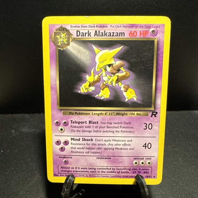 Dark Alakazam #18 (Team Rocket (2000))
