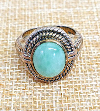 Vintage 925 Sterling Silver Oval Shaped Jade Twisted Accent Thailand Ring