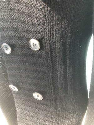 MaxMara Vintage Black hand-knitted cardigan. The yarn is a wool mohair blend S M