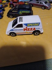 Hot Wheels Blackwall Ford Aerostar Speedie Pizza  Rollerblade Van Lot Of 2
