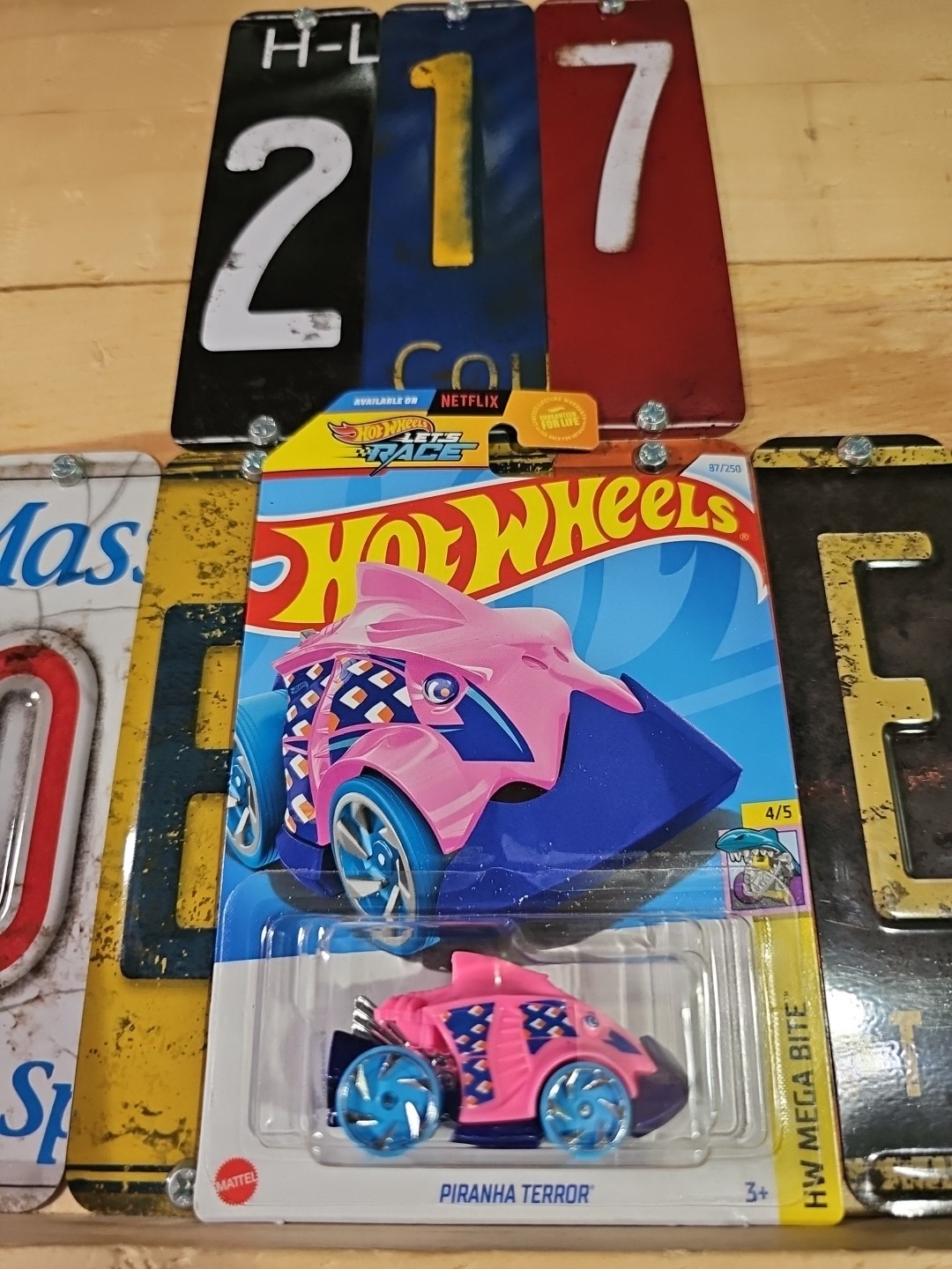 Hot Wheels Piranha Terror