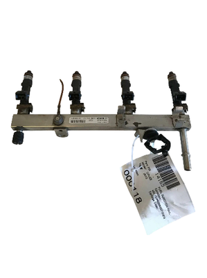 2013 - 2018 CHEVROLET CRUZE Fuel Injection Rail with Injector