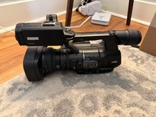 JVC GY-HM620U ProHD Mobile News Camera