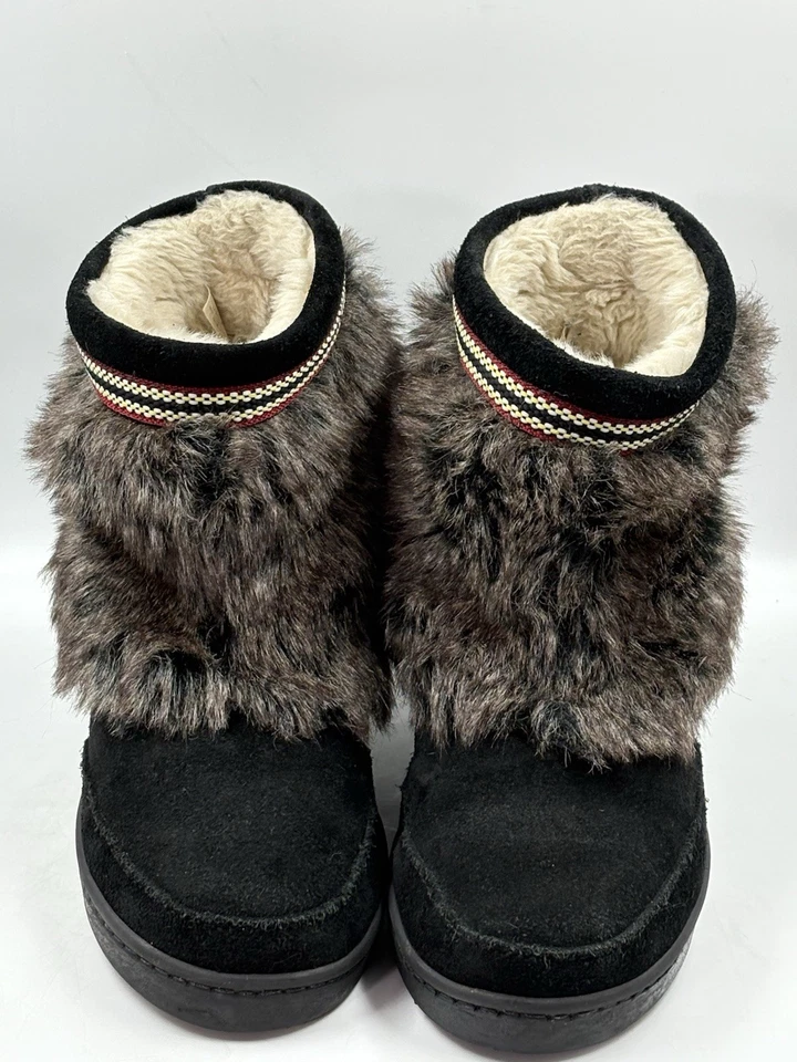 Mocasines al tobillo forrados de piel sintética de gamuza negra MINNETONKA 3779X para mujer 9 Foto 2 de 4