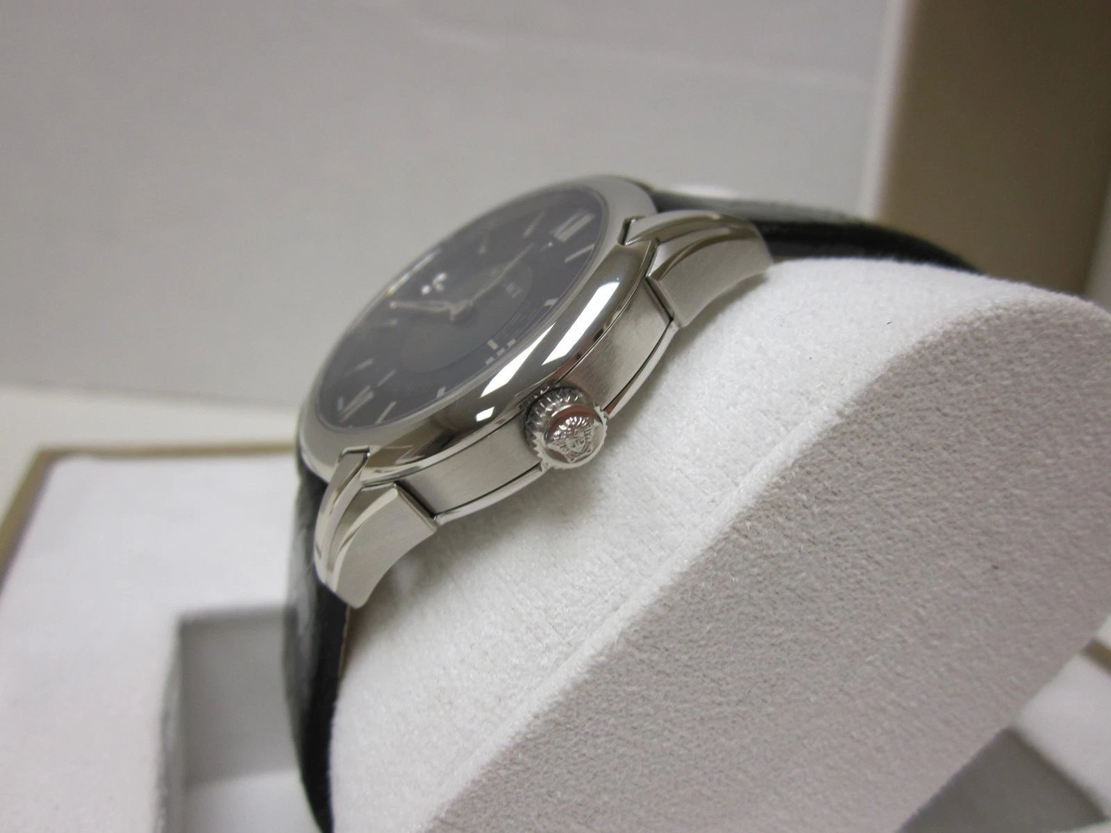 Orologio Versace Donna VFF010013 Dafne Acciaio Cinturino Pelle Nero Design Elaphe