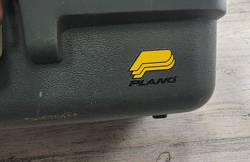 Plano Tackle Box Aufbewahrung BIG ONE TRAY plus versch. Angelgerät innen gebraucht - Bild 3 von 11