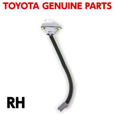 Toyota Genuine OEM 81710-22090 Marker ASSY Fender RH 8171022090