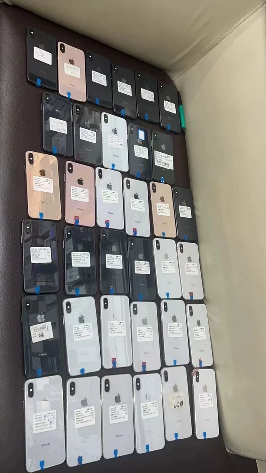 90% N E W Apple iPhone X - 256GB 5.8" 12MP Random color - Image 2 of 4