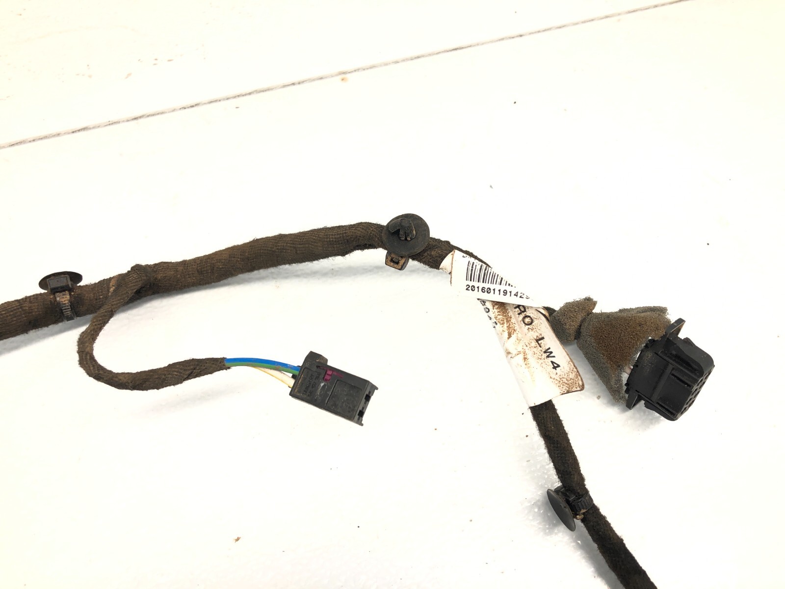 2014-2018 BENTLEY FLYING SPUR RIGHT PASS REAR DOOR WIRE WIRING HARNESS OEM