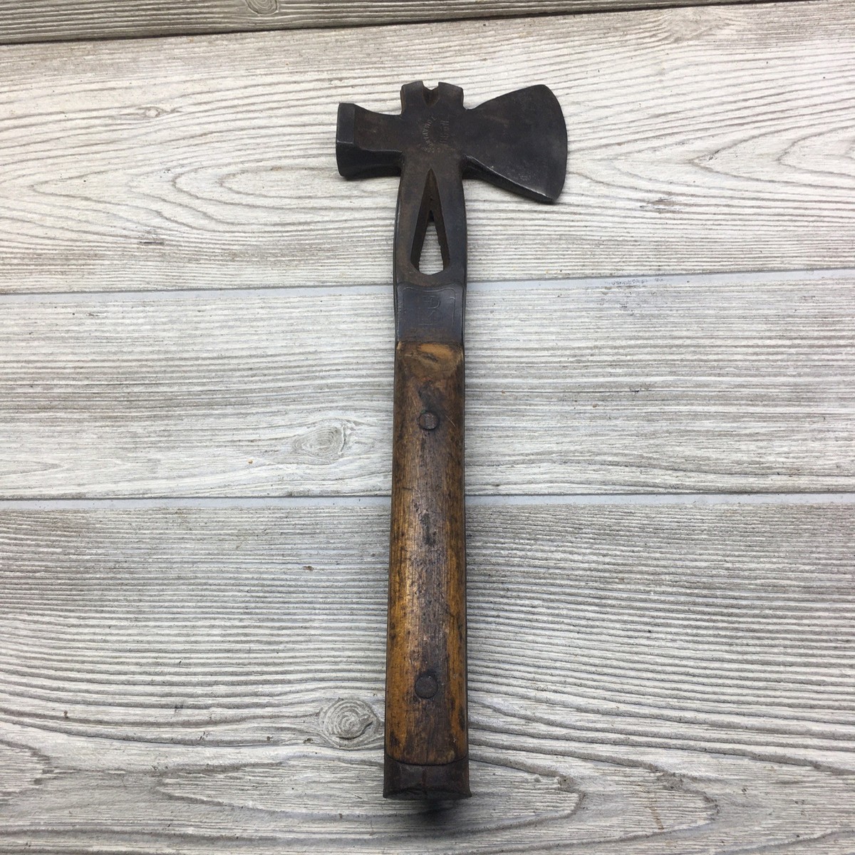 Vintage Bridgeport No 99 Tomahawk Crate Hammer Nail Pull Hatchet