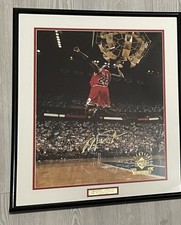 Michael Jordan, UD Limited, Final Shot Victory Celebration w/ Facsimile Auto