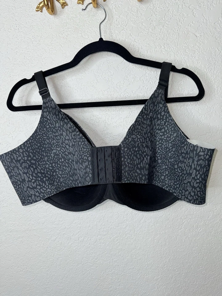 Lane Bryant CACIQUE Sujetador Ligeramente Forrado Acolchado Camiseta Con Aros Negro Gris 44D I Foto 3 de 4