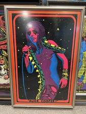 ORIGINAL VINTAGE 1973 ALICE COOPER FLOCKED BEAUTIFUL BLACKLIGHT POSTER Framed