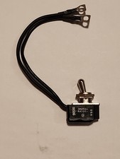 Cutler Hammer Toggle Switch, PN 8391K107, 3A/250V, 6A/12/V, SPDT, USA Made, NOS.