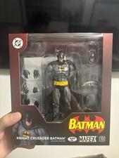 Batman Knight Crusader Black Ver. MAFEX No.270 Exclusive Figure New USA Seller