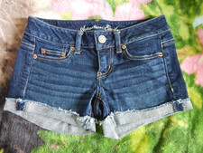 American Eagle Women s Medium Wash Blue Stretch Cuffed Denim Shorts Size 00
