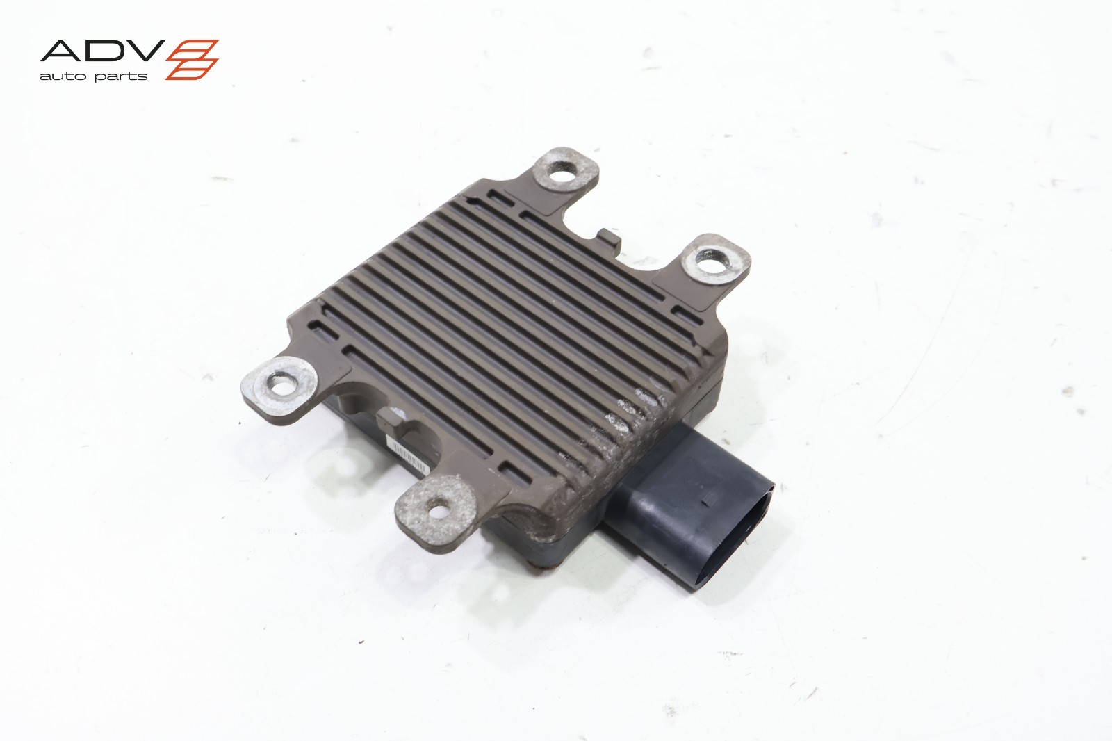 2014 - 2020 BMW i8 I12 TRANSMISSION OIL PUMP CONTROL MODULE UNIT OEM