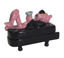 Vtg. Vandor The Pink Panther On A Piano Holding Cocktail Salt & Pepper Shakers